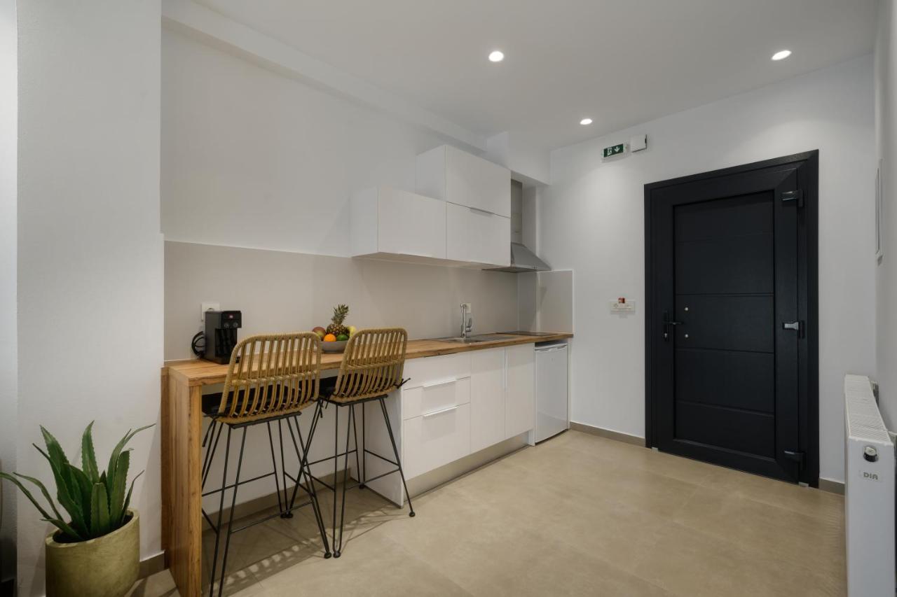 Suites Of Happiness Parga Exterior foto