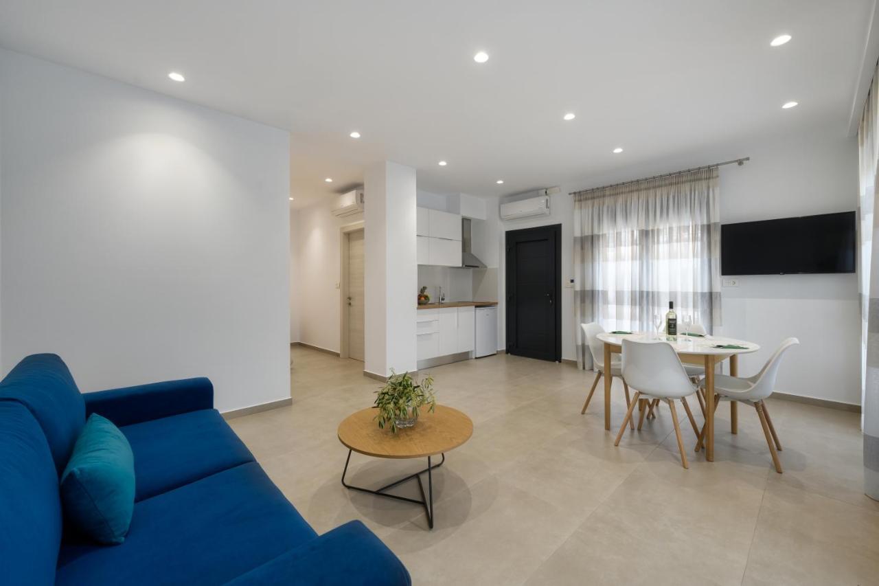 Suites Of Happiness Parga Exterior foto