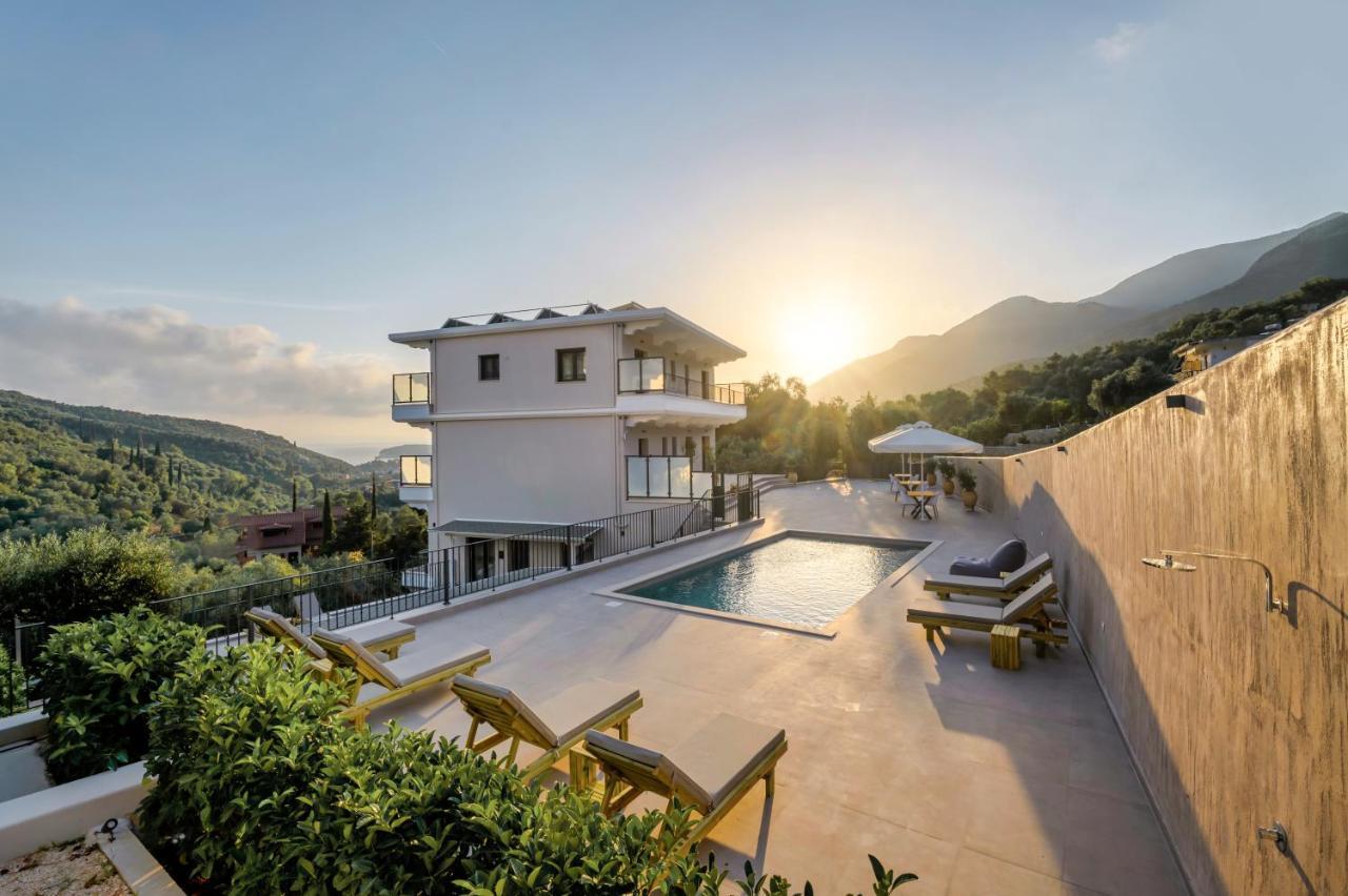 Suites Of Happiness Parga Exterior foto